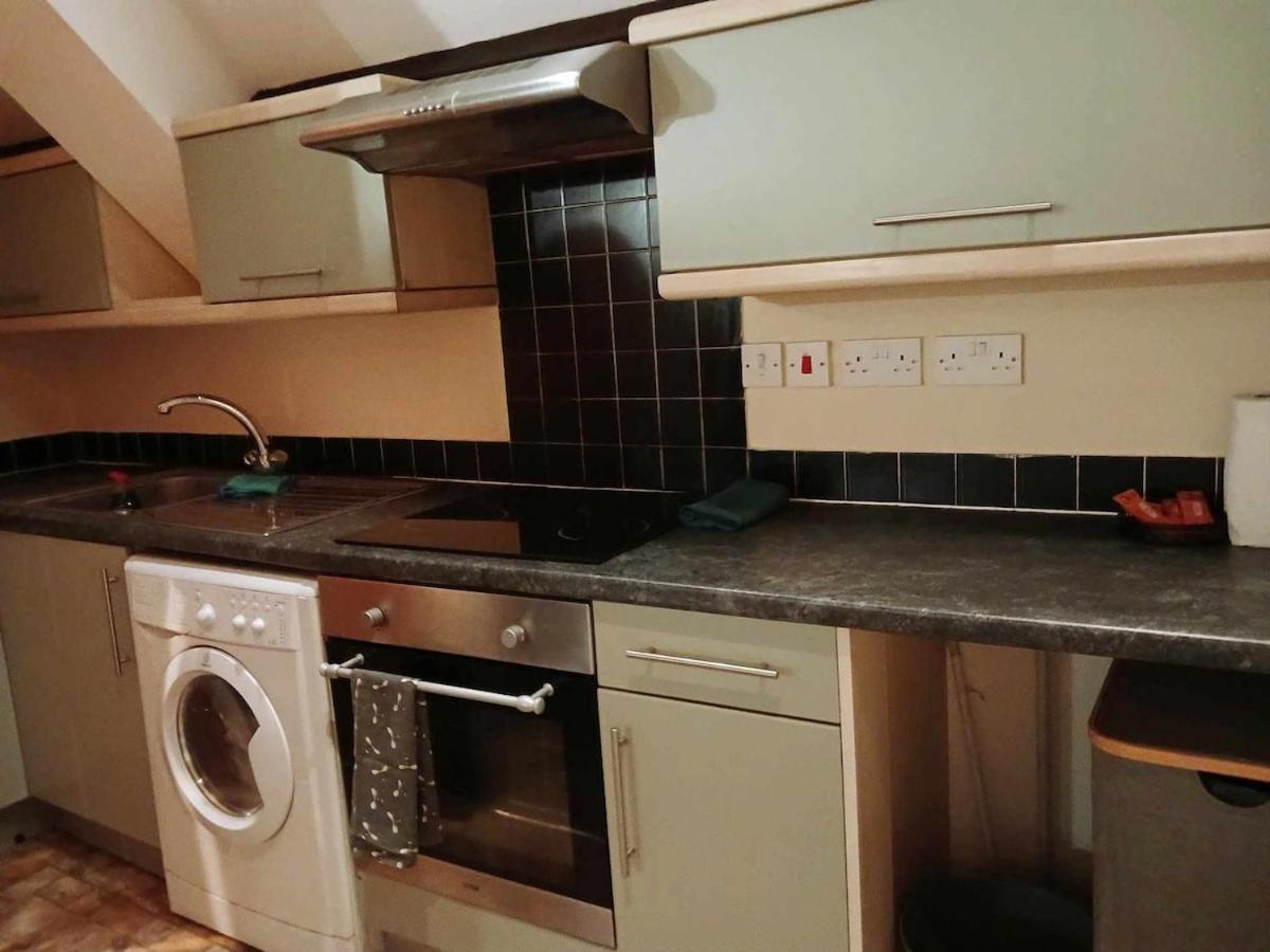 Appartamento Charming 2 Bed Mezzanine Ap Huddersfield Esterno foto