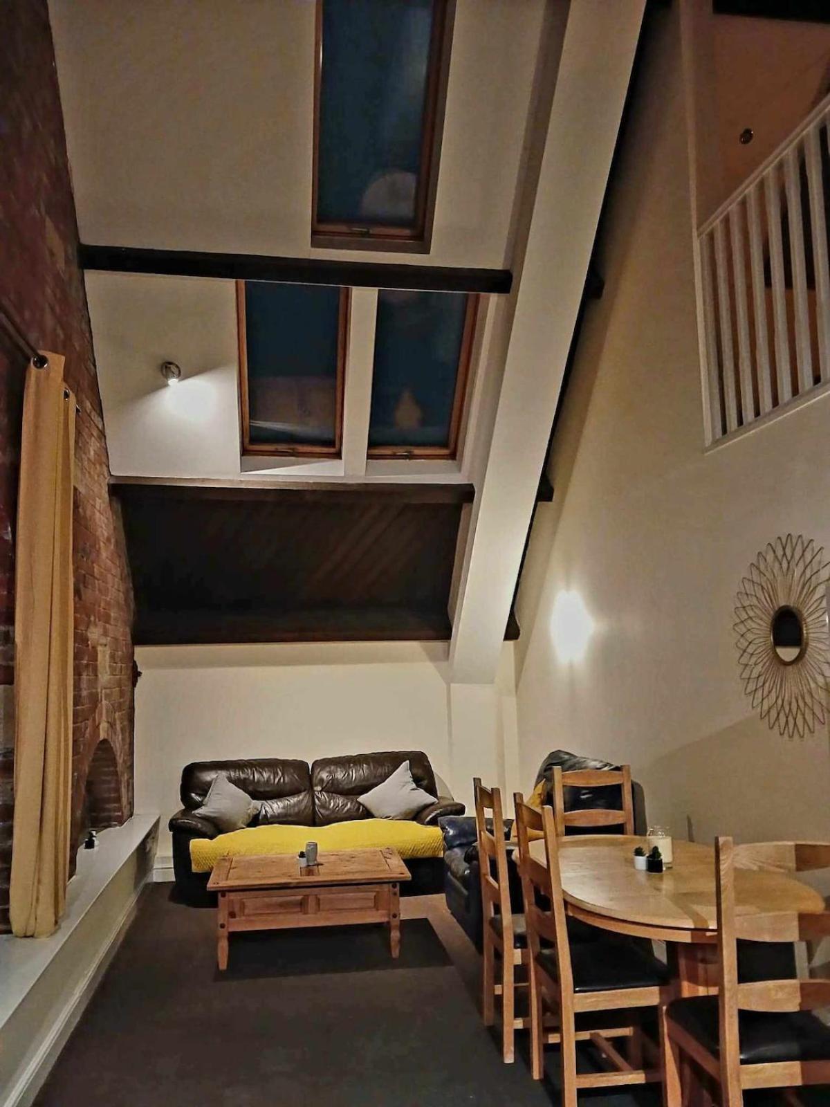 Appartamento Charming 2 Bed Mezzanine Ap Huddersfield Esterno foto