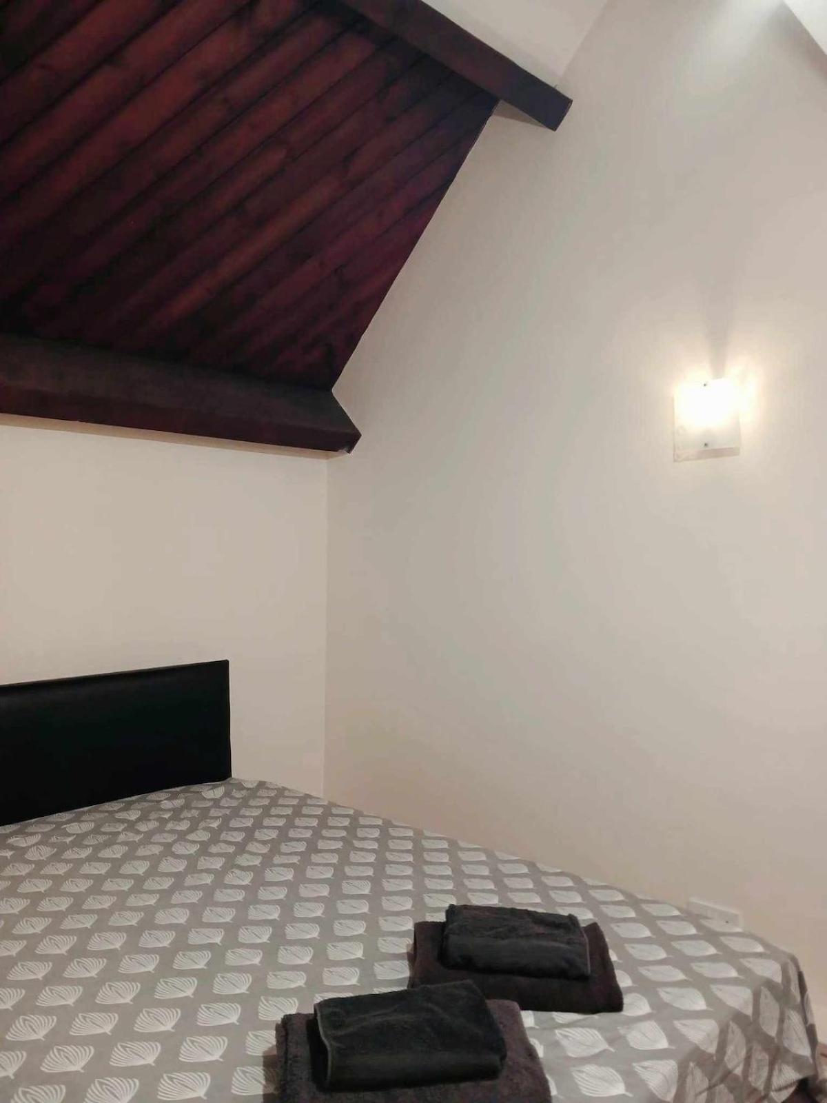 Appartamento Charming 2 Bed Mezzanine Ap Huddersfield Esterno foto