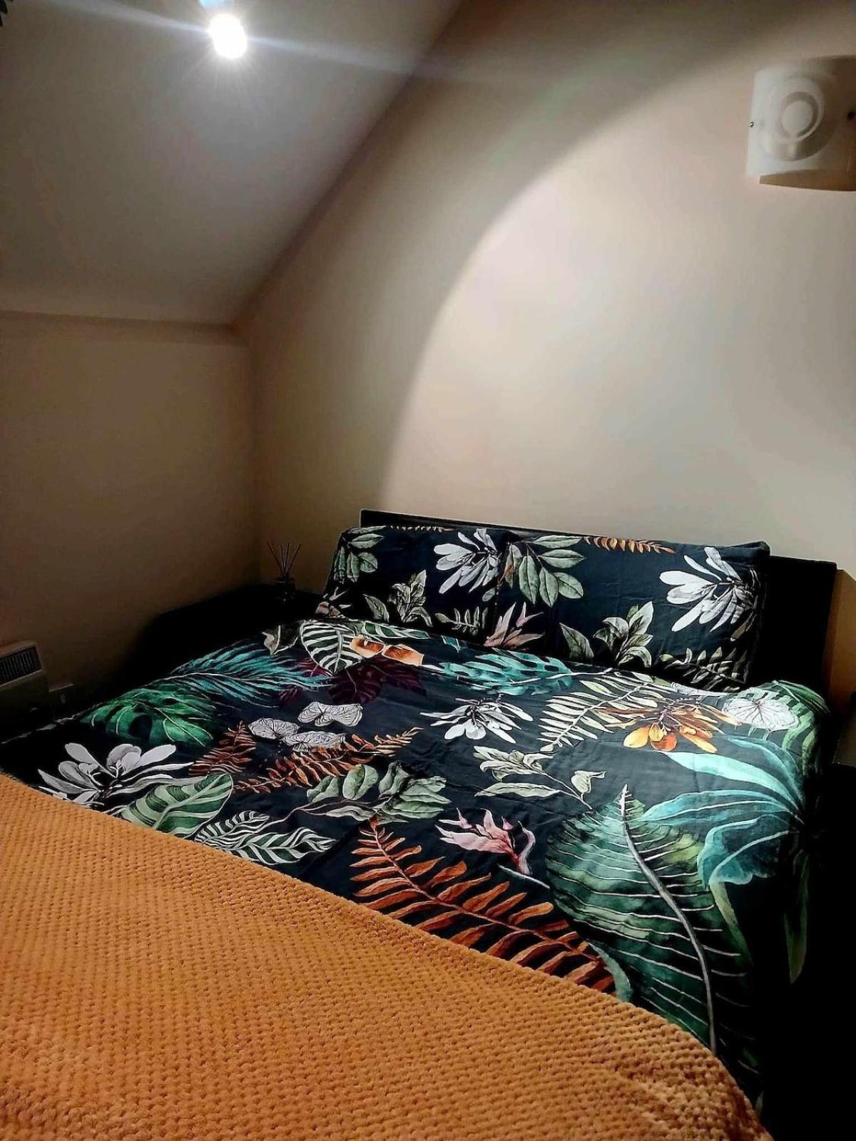 Appartamento Charming 2 Bed Mezzanine Ap Huddersfield Esterno foto